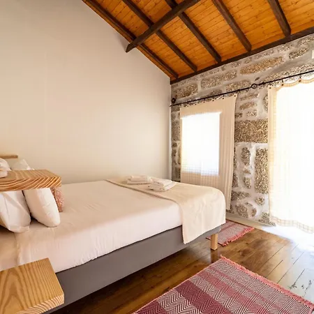 Casa Do Souto - Com Piscina By House And People Feriehus Vieira do Minho