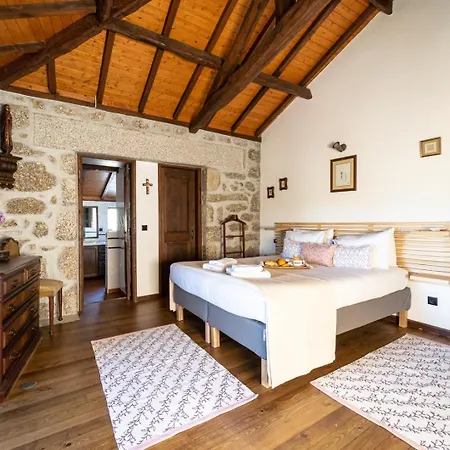 Casa Do Souto - Com Piscina By House And People