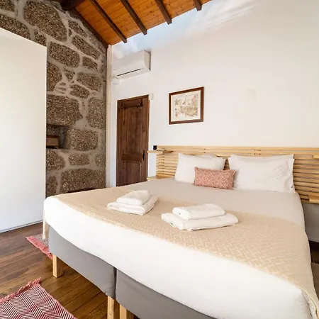 Casa Do Souto - Com Piscina By House And People Feriehus