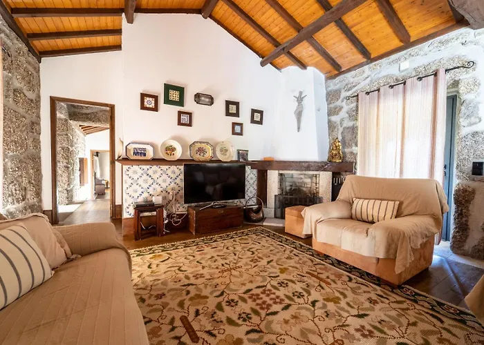 Casa Do Souto - Com Piscina By House And People