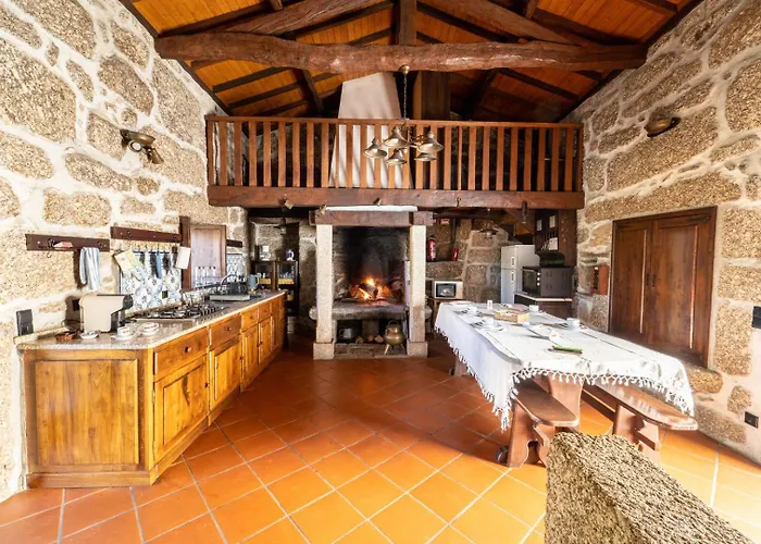 Semesterbostad Casa Do Souto - Com Piscina By House And People Vieira do Minho