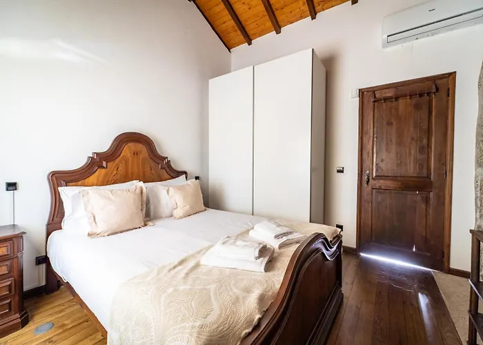 Casa Do Souto - Com Piscina By House And People