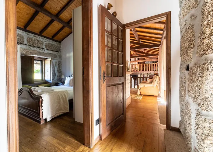 Casa Do Souto - Com Piscina By House And People Semesterbostad Vieira do Minho