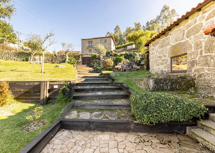 Casa Do Souto - Com Piscina By House And People