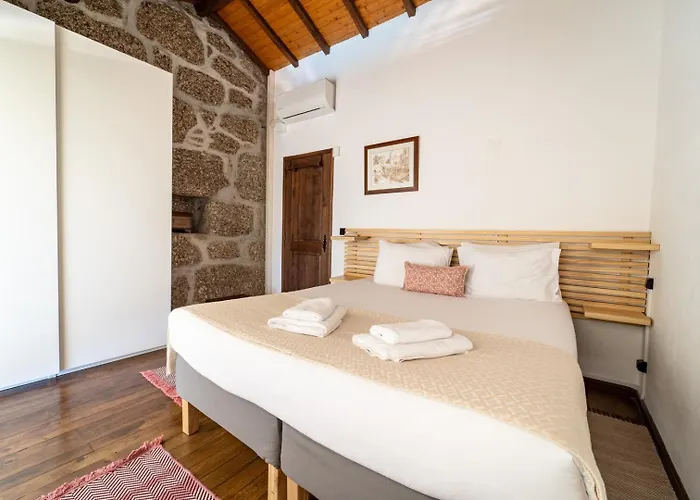 Casa Do Souto - Com Piscina By House And People Дом отдыха